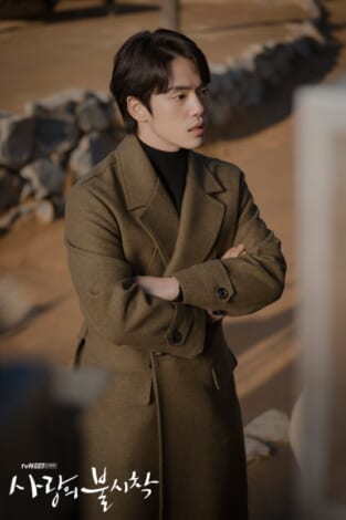 愛の不時着 キム ジョンヒョン演じるク スンジュンの華やかなファッション 韓国エンタメ トレンド情報サイトkoari コアリ
