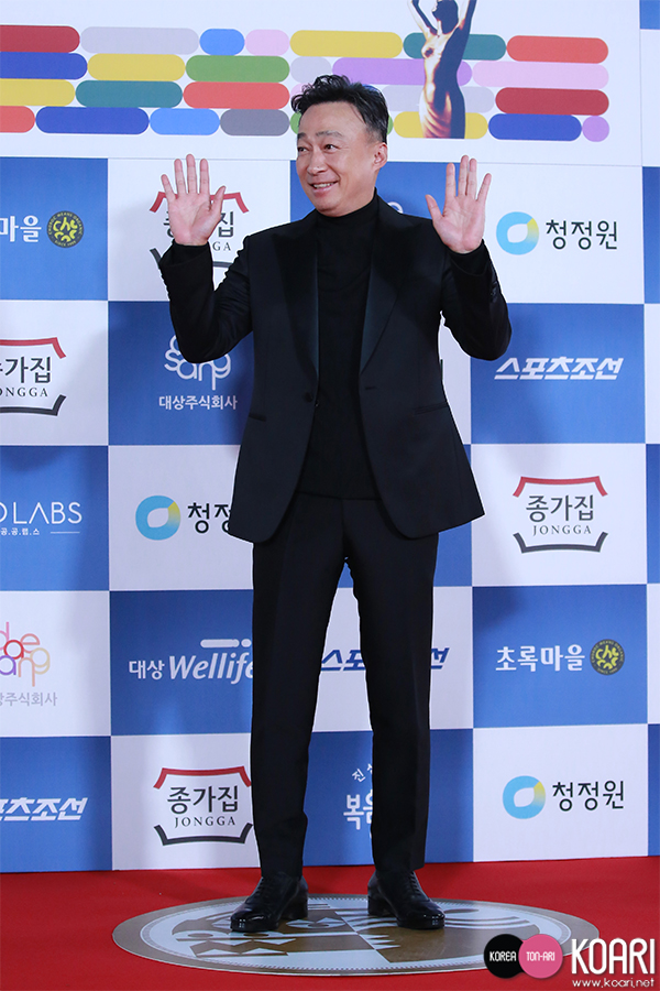 Photo ソル ギョング イ ソンミン ベテラン俳優のカリスマ 韓国エンタメ トレンド情報サイトkoari コアリ