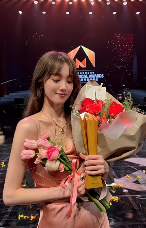 16年越しの夢結実！イ・ソンギョン、ミュージカル『アラジン』で新人賞